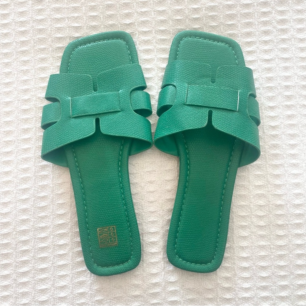 Green Women's Slide Sandals size 9